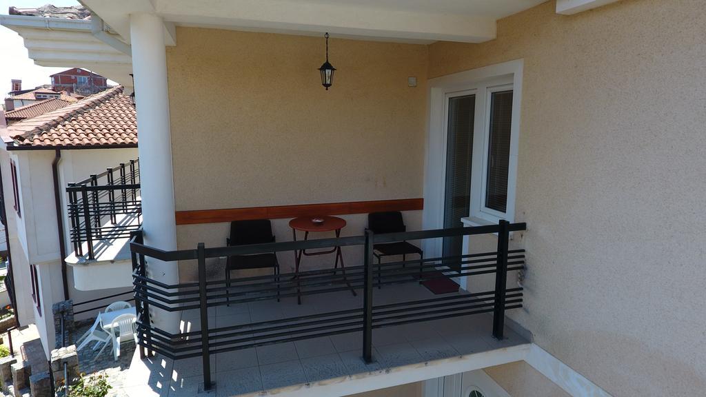 Apartment And Studio Damjan Ohrid Exteriör bild
